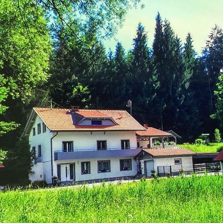 Haus Manuela Apartment Velden am Woerthersee Exterior photo